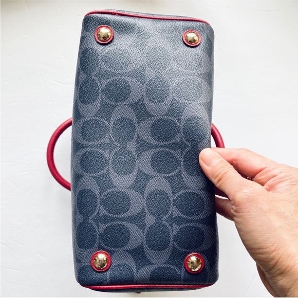 Coach mini satchel - Picture 6 of 9